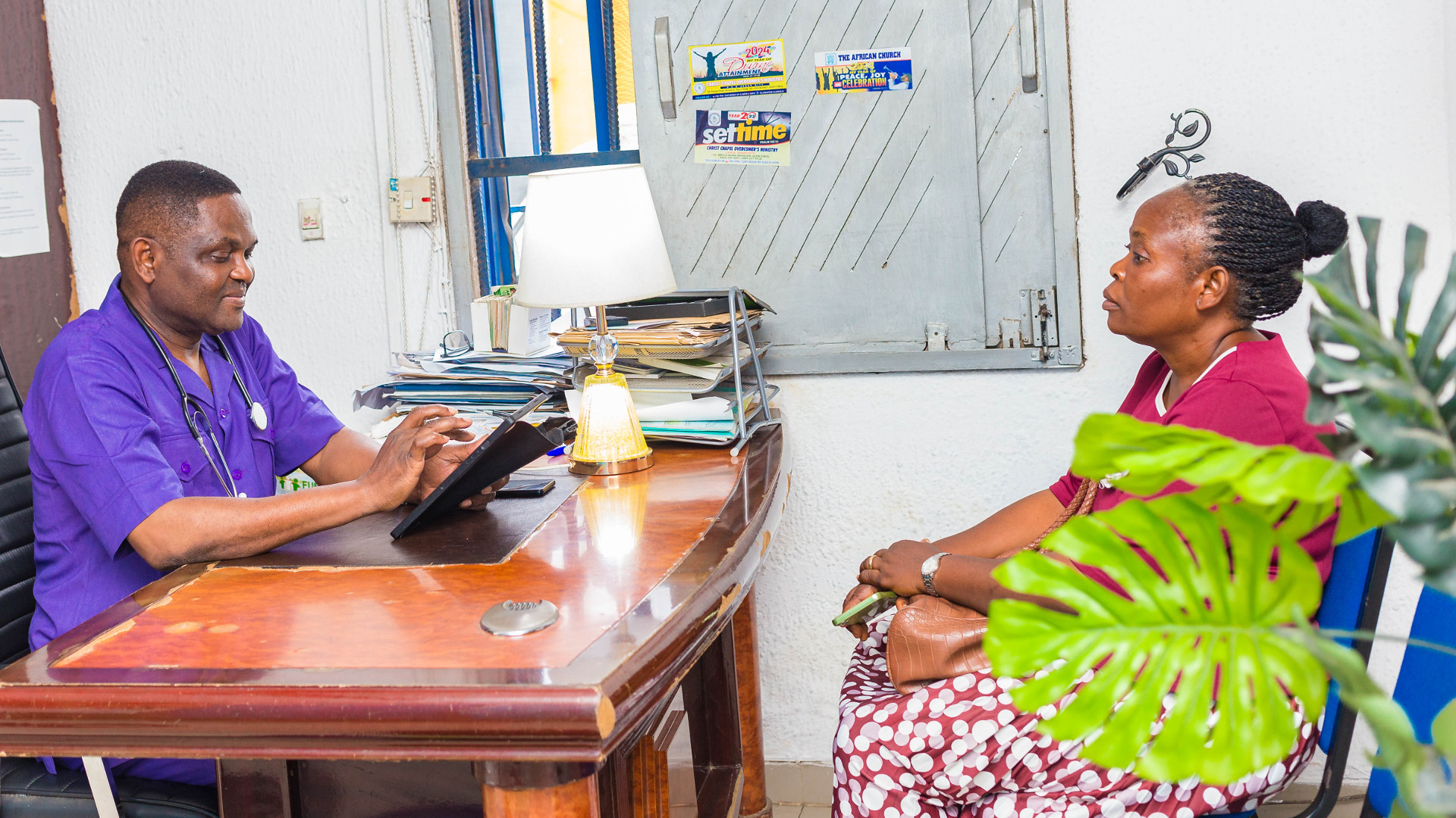 ab10-specialist-hospital-nurses-1